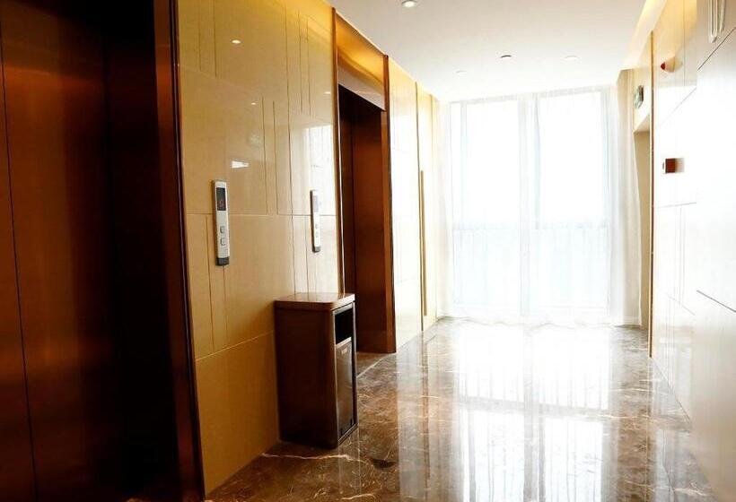 Lavande Hotel Jiujiang Jiujiang College