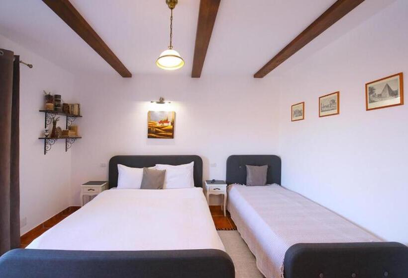 پانسیون Ama Guest House