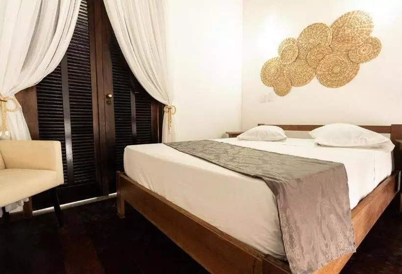 Majatalo Caminho Das Praias Guesthouse