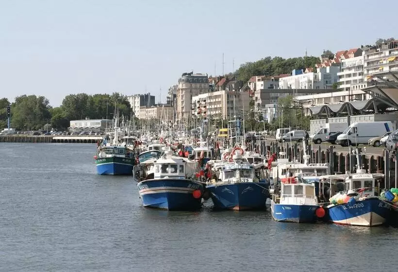 Auberge De Jeunesse Hi Boulogne Sur Mer