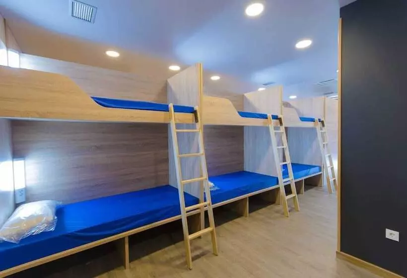 Albergue Gbc Hostel