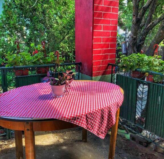 تختخواب و صبحانه Etno Apartmani   Vlaška Kuća