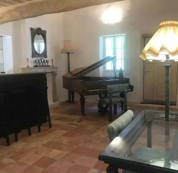 Aamiaismajoitus (B&B) Le Mas Jasmins