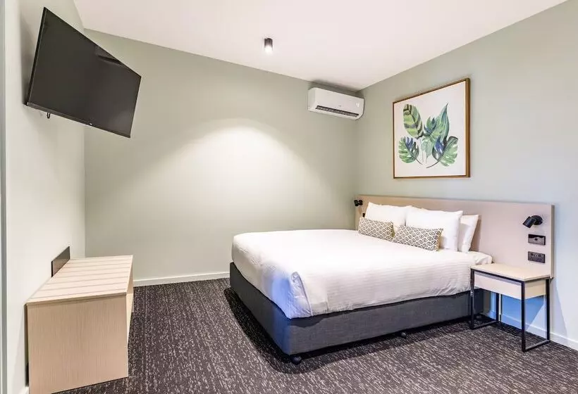 Hotelli Nightcap At Commercial