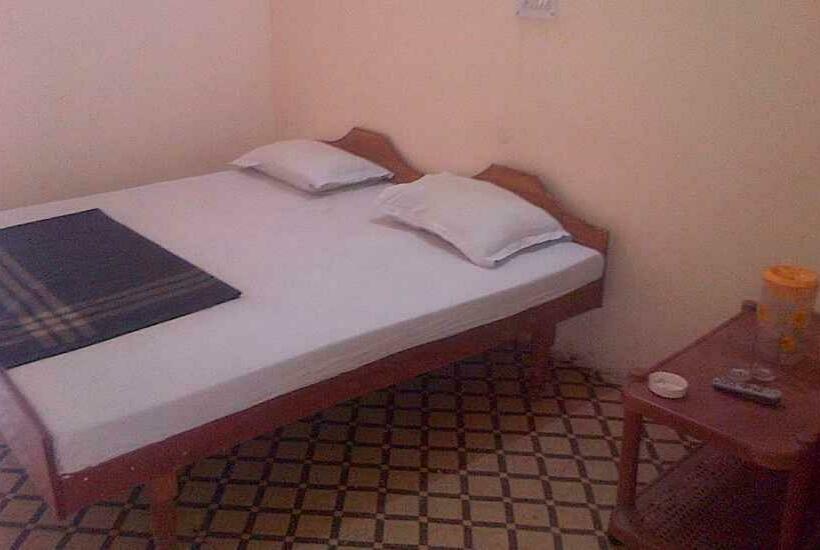 Hotel Om Shiv Shankar