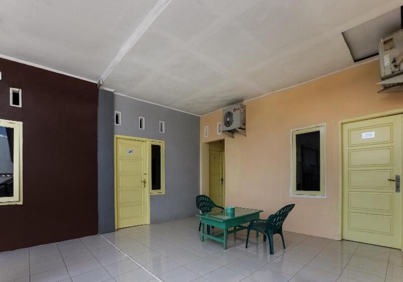 בית מלון כפרי Oyo 3907 Mine Residence