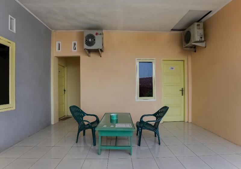 בית מלון כפרי Oyo 3907 Mine Residence