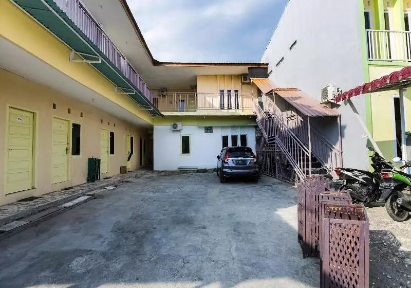 هتل Oyo 3907 Mine Residence