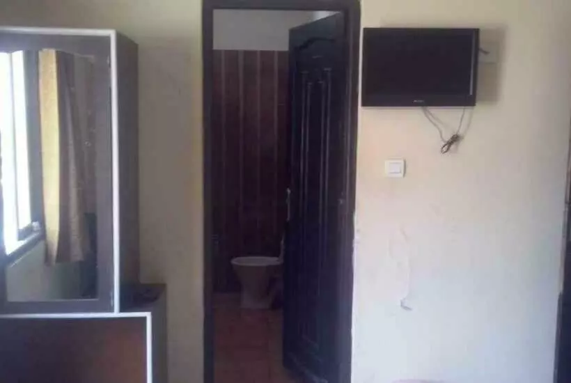 هتل Radhika Palace