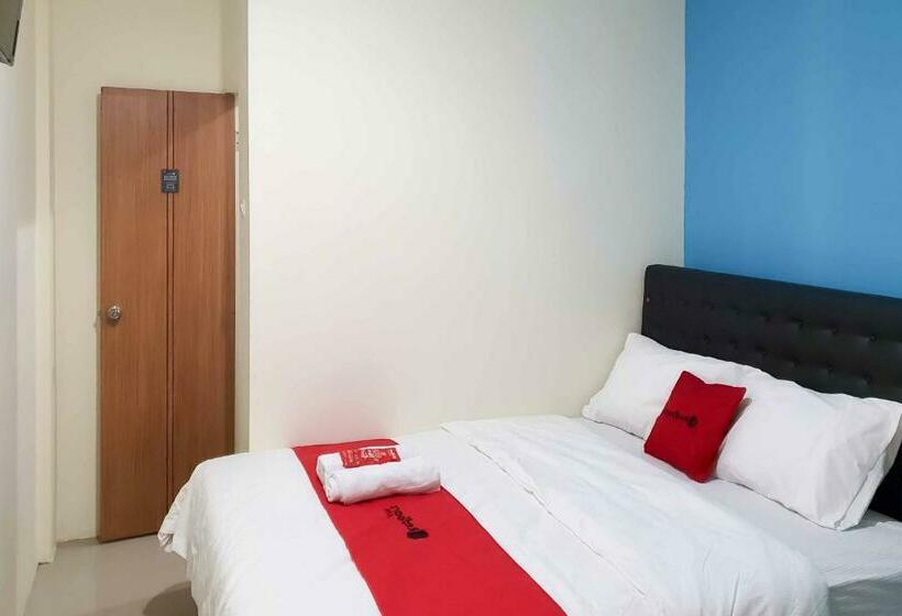 Hotel Reddoorz At Mayjen Sungkono Surabaya