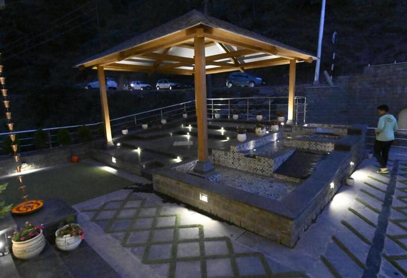 Lemon Tree Hotel, Kasauli