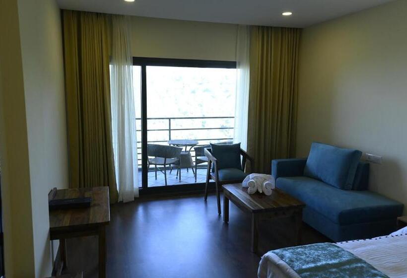 Lemon Tree Hotel, Kasauli