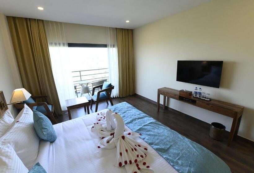 Lemon Tree Hotel, Kasauli