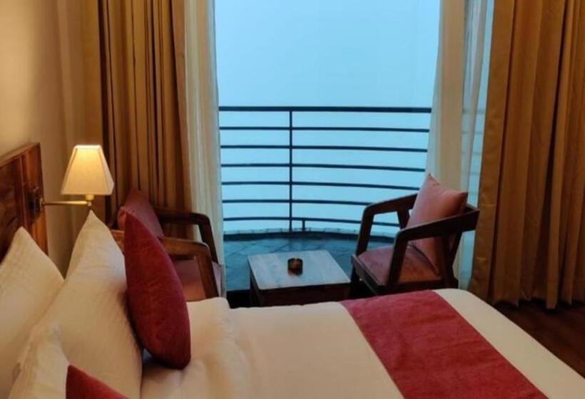 Lemon Tree Hotel, Kasauli