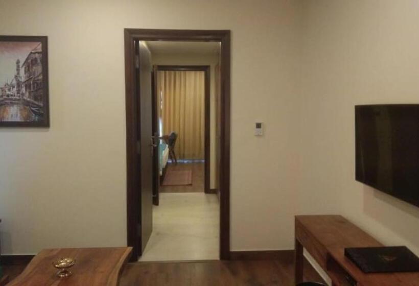 Lemon Tree Hotel, Kasauli