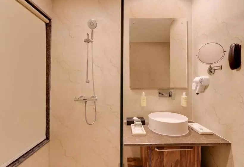 Lemon Tree Hotel, Kasauli