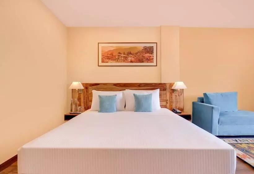 Lemon Tree Hotel, Kasauli