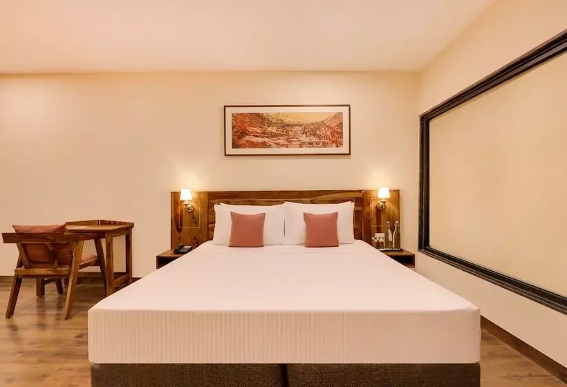 Lemon Tree Hotel, Kasauli