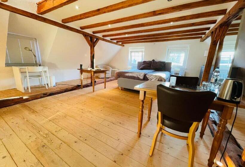 Пансион Haus Mees Apartments