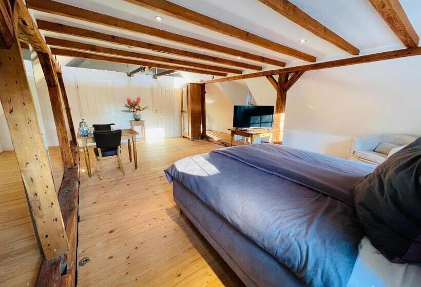 Пансион Haus Mees Apartments