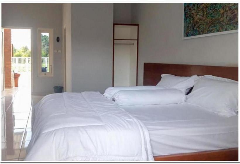 פנסיון House Acasia Syariah