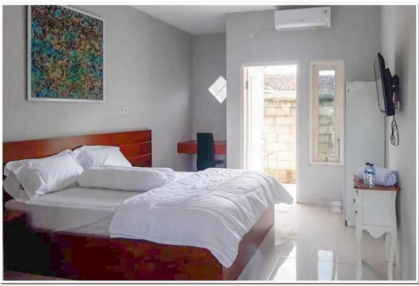 פנסיון House Acasia Syariah