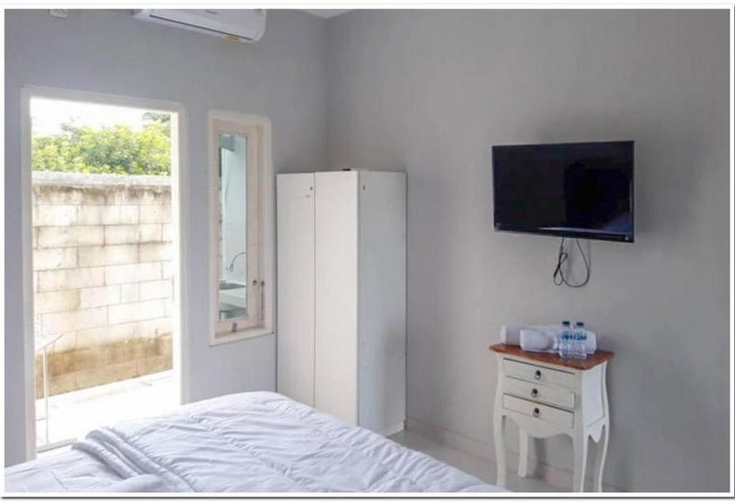 פנסיון House Acasia Syariah