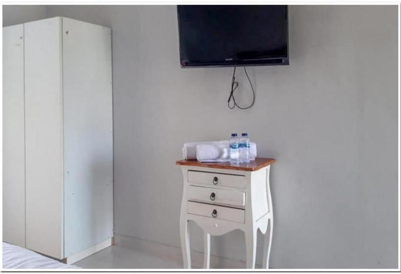 פנסיון House Acasia Syariah