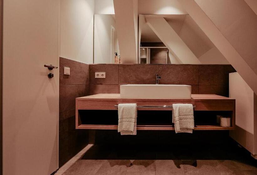 Coffee Fellows Hotel & Longstay