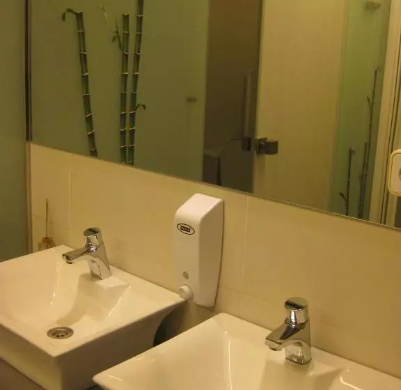 Albergue Santo Santiago