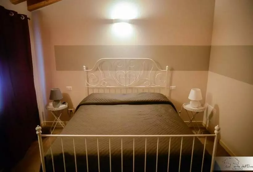 Aamiaismajoitus (B&B) La Corte Dell Elmo