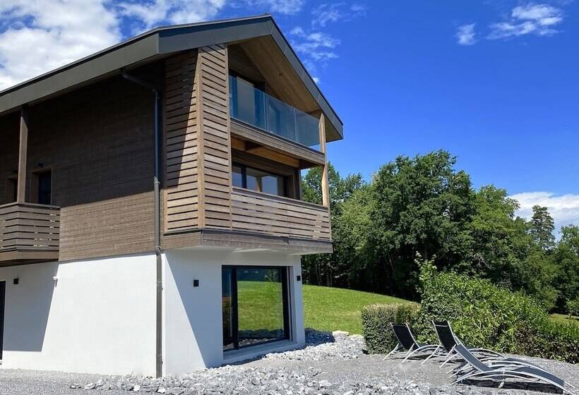 مبيت وإفطار Les O D Annecy