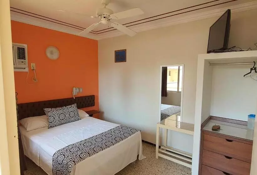 هتل Atlantico A 150 Mts De Playa Martí