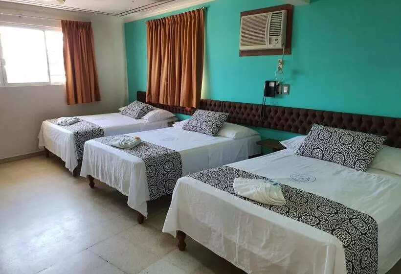 هتل Atlantico A 150 Mts De Playa Martí