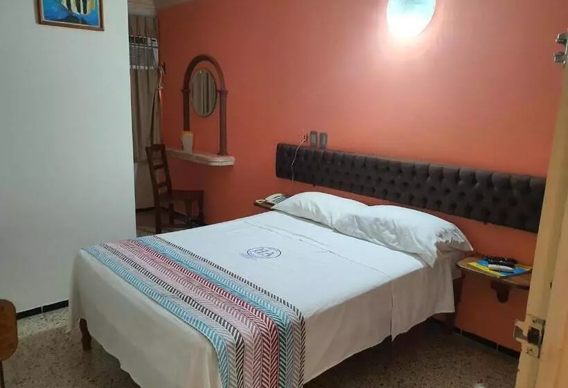 هتل Atlantico A 150 Mts De Playa Martí