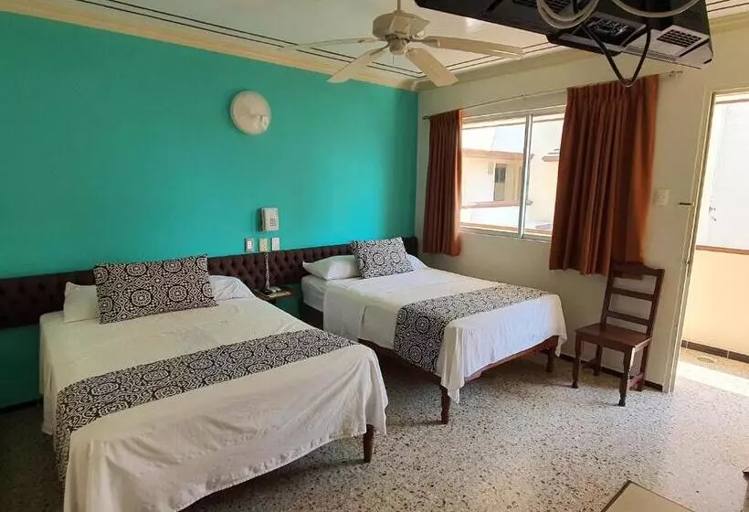 هتل Atlantico A 150 Mts De Playa Martí