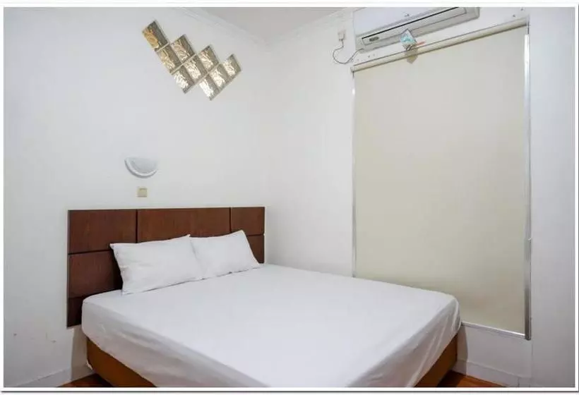 ホテル Puspa Indah Guesthouse Redpartner