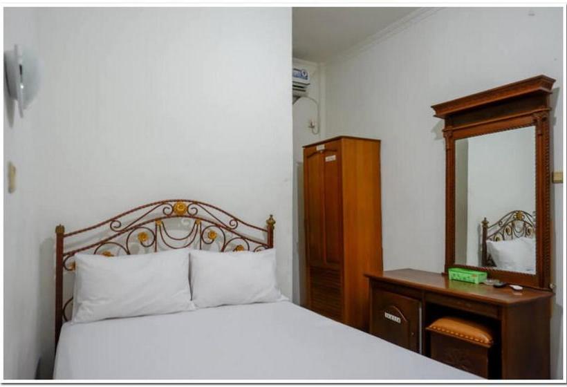 בית מלון כפרי Puspa Indah Guesthouse Redpartner