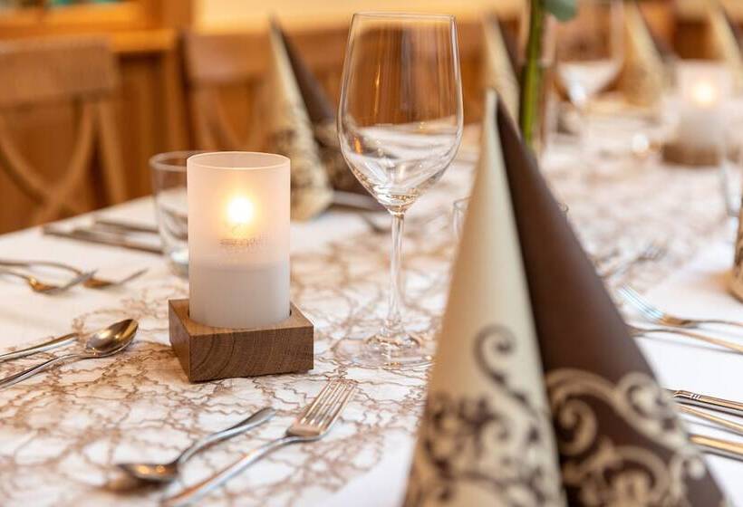 فندق Restaurant Goldener Hirsch