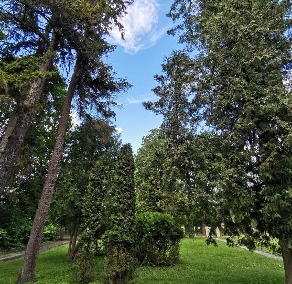 پانسیون Kārklu Muiža