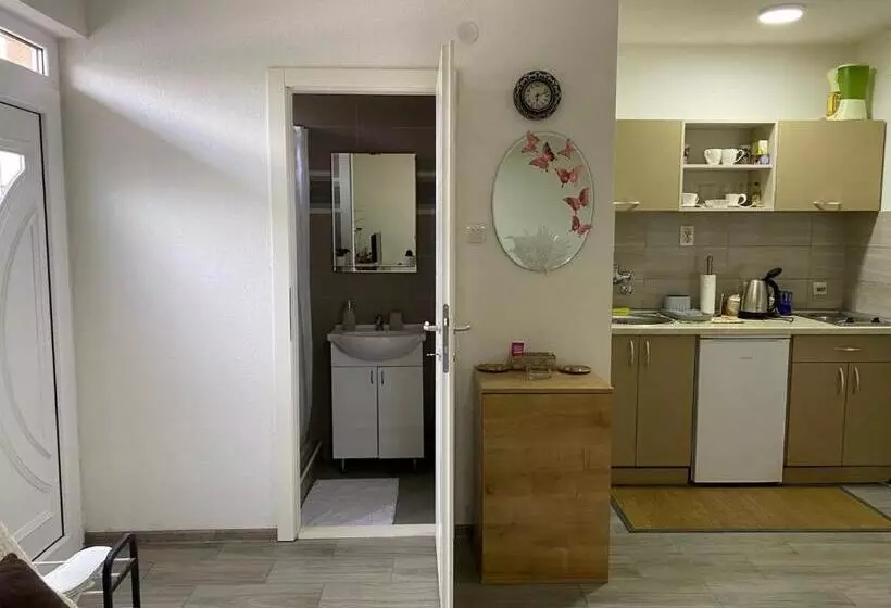 پانسیون Petković Apartman