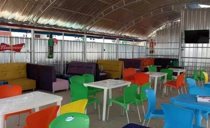 Perfecto Hotel Suites Lounge