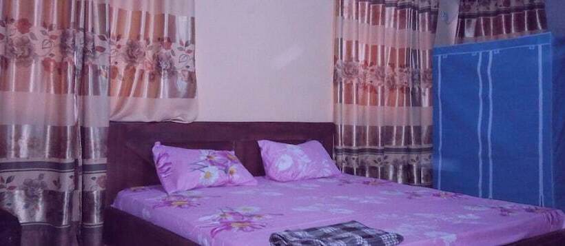 Perfecto Hotel Suites Lounge