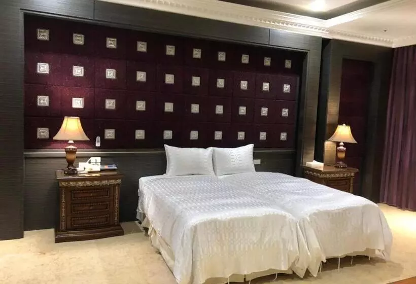 Royal Garden Motel   Chiayi Branch