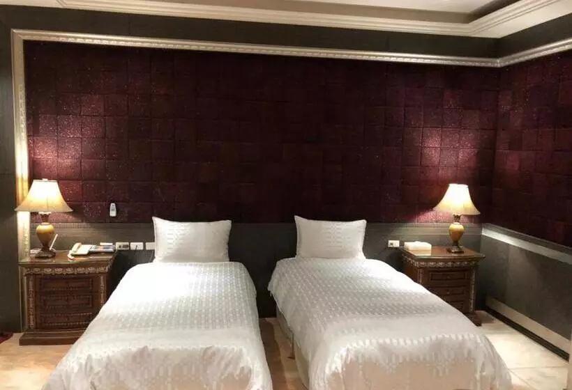 Royal Garden Motel   Chiayi Branch