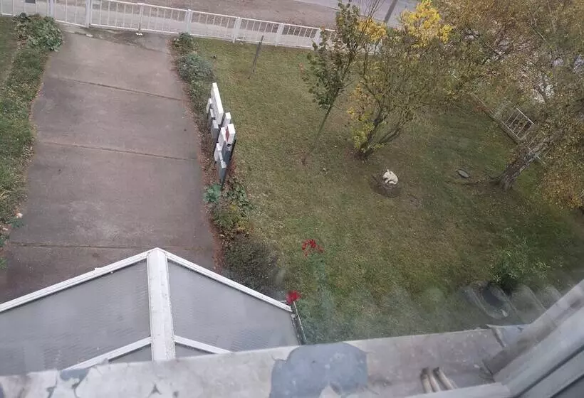 Tws Pension An Der B1