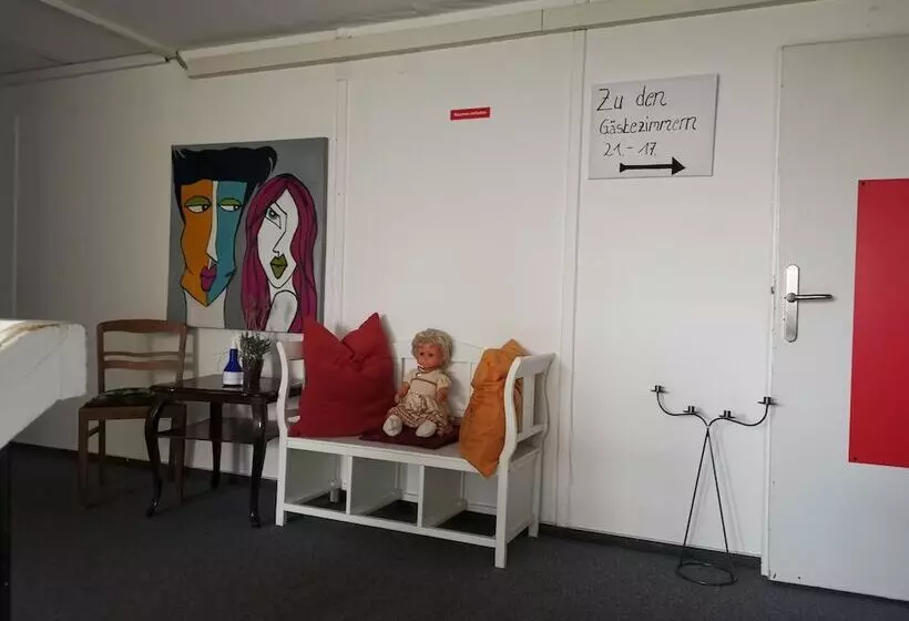 Tws Pension An Der B1