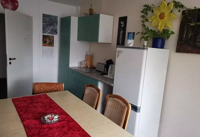 Tws Pension An Der B1