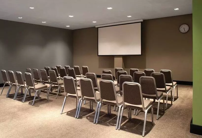 Adina Apartment Hotel Perth