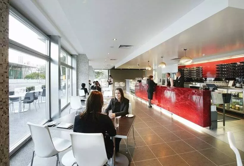 Adina Apartment Hotel Perth